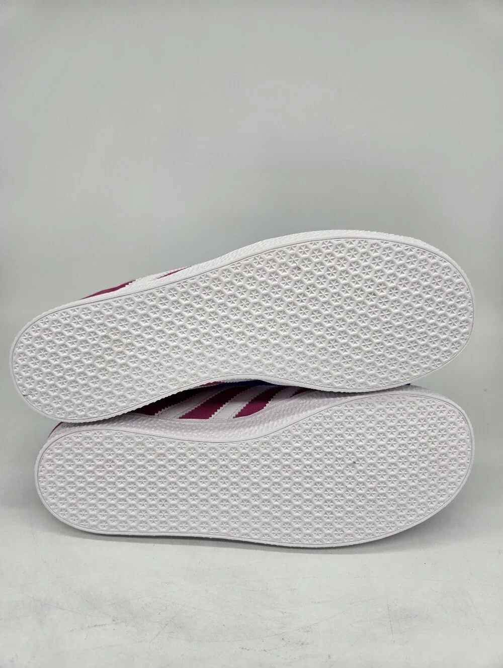 adidas Gazelle IF9801 Semi Lucid Fuchsia Cloud White Shoes Women's Size 7.5 - Picture 7 of 8